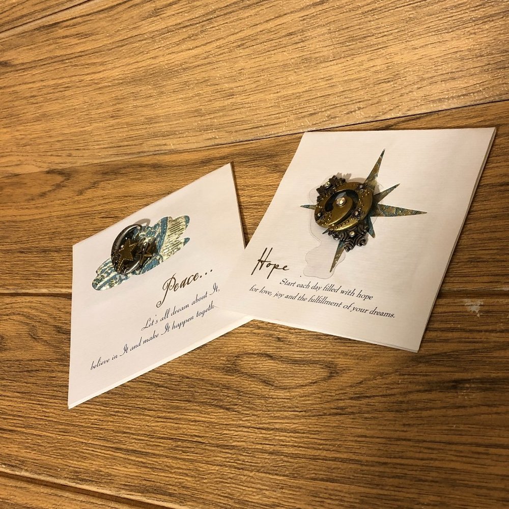 2008 Darling Dash Card & Antique Gold-tone set of two Angel heart pins